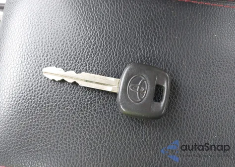 2011 Toyota Yaris from USA, damaged, VIN JTDJT4K34B5336606